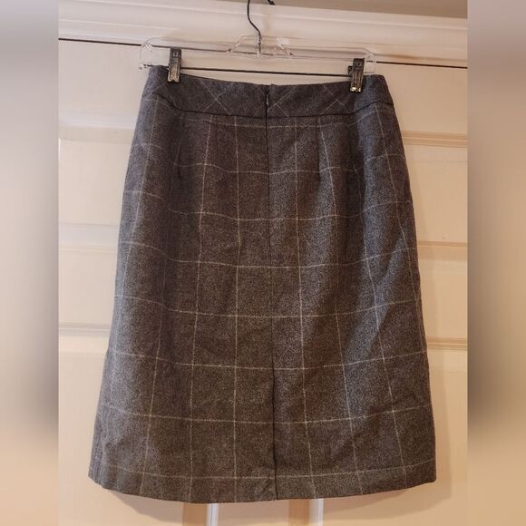 Chadwicks of Boston gray plaid wool blend knee length lined skirt Size 4 - Picture 6 of 6